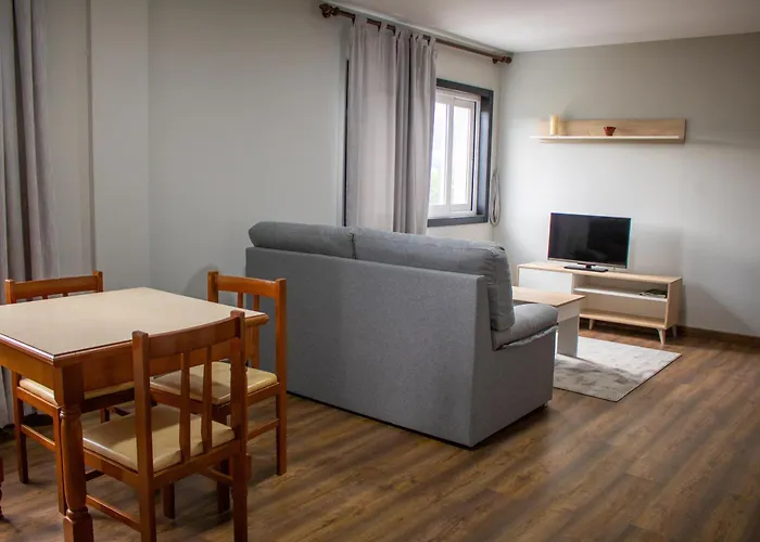 Hotel apartamentowy Centro Bembibre *